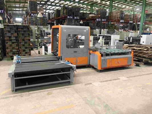 W pełni automatyczna maszyna do klejenia pudeł z tektury falistej 80 m / min 1600 kg