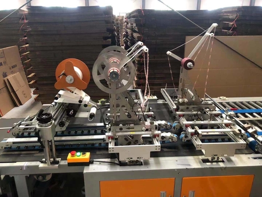 Zipper Shipping Boxes Machine / Maszyna do składania pudeł z tektury falistej / ≥300g / m²
