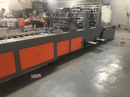 Automatyczna maszyna do klejenia kartonów CE 70m / min 6600 * 2100 * 1600mm
